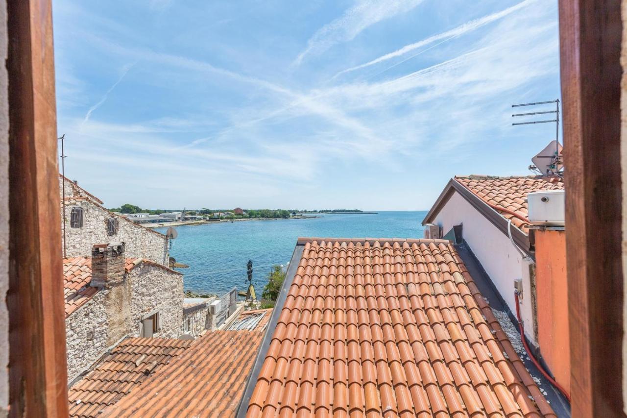 Old Town Apartments In Umag Exteriér fotografie