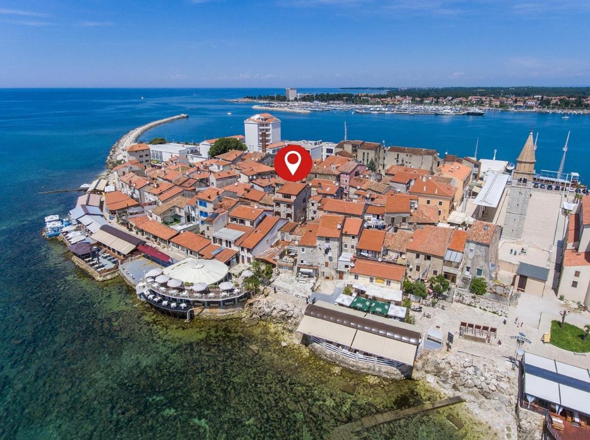 Old Town Apartments In Umag Exteriér fotografie