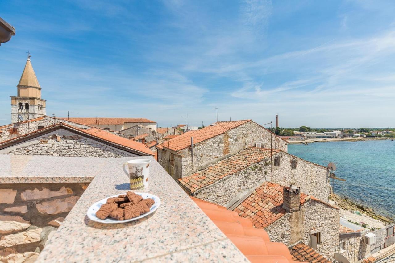 Old Town Apartments In Umag Exteriér fotografie