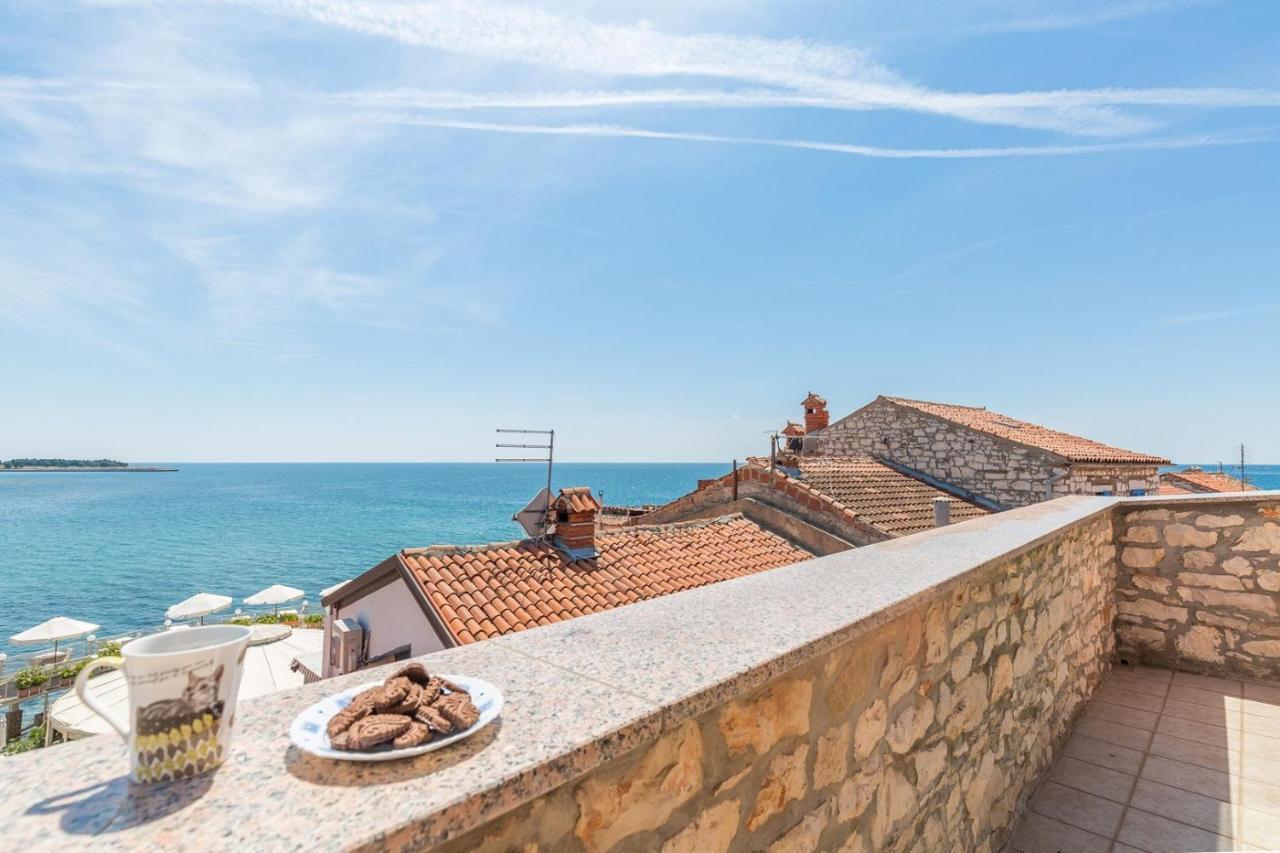 Old Town Apartments In Umag Exteriér fotografie